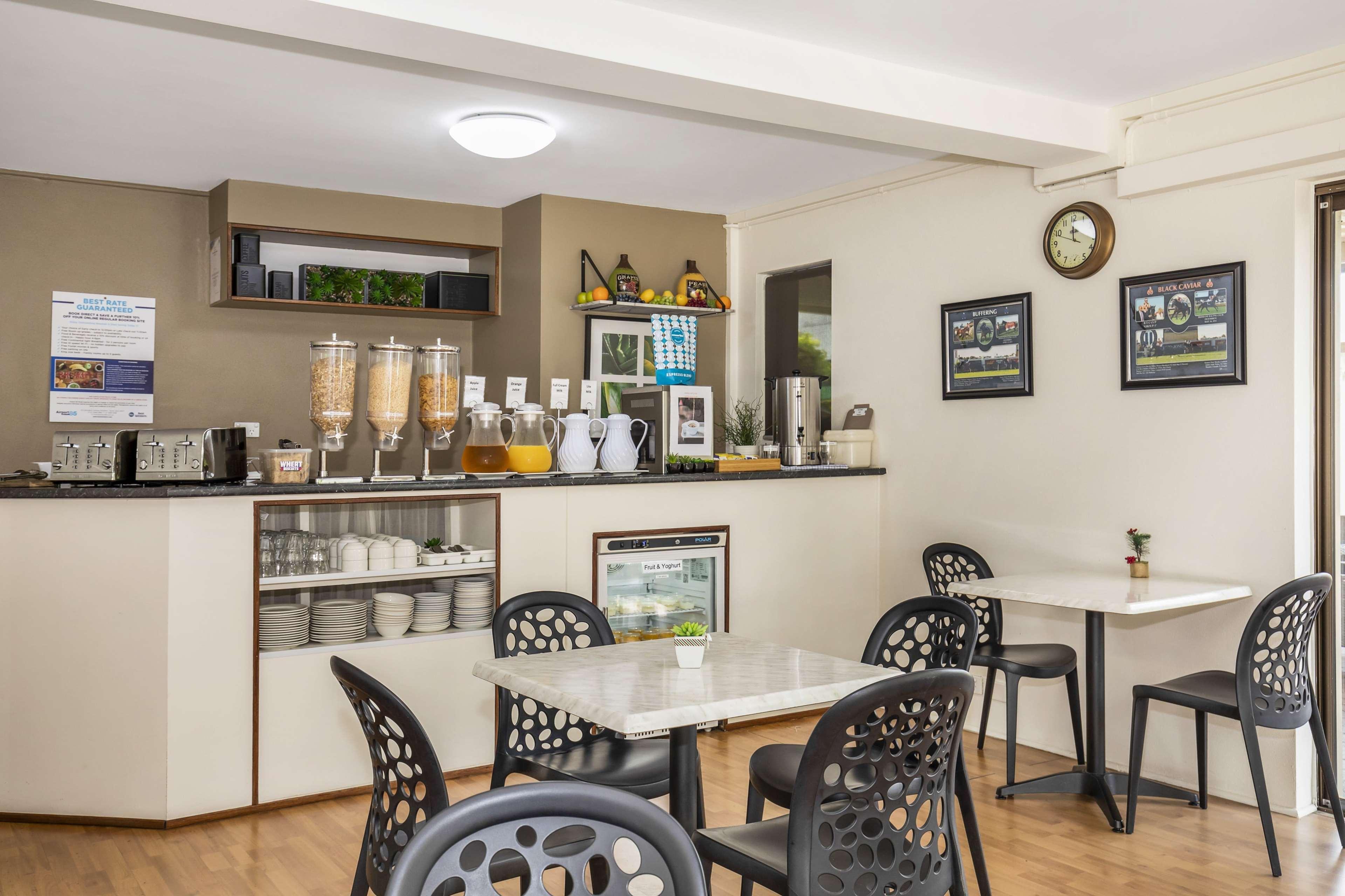 Best Western Airport 85 Motel Brisbane Exterior photo